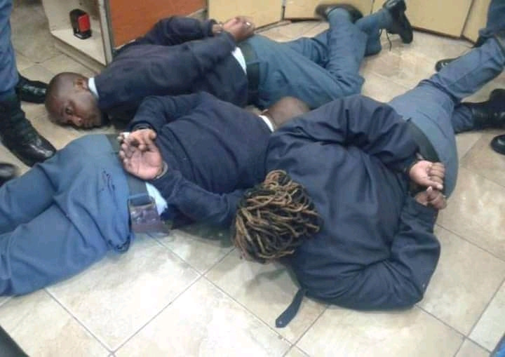  Four police officers arrested for corruption in Cape Town