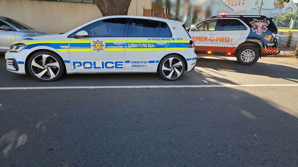  Off-duty police officer shot dead during a series of hijackings by fleeing suspects in Durban