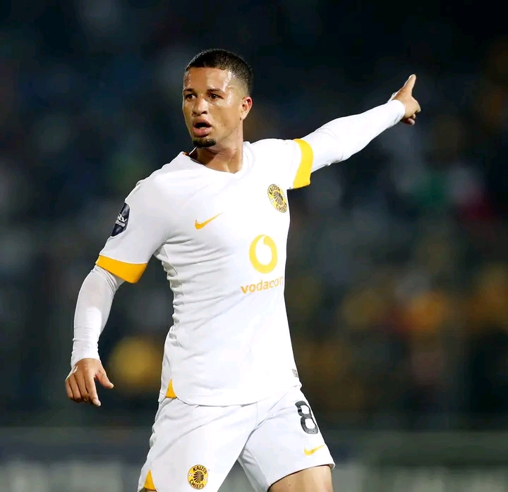  Huge Blow for Kaizer Chiefs as they lose race for Top class Defender
