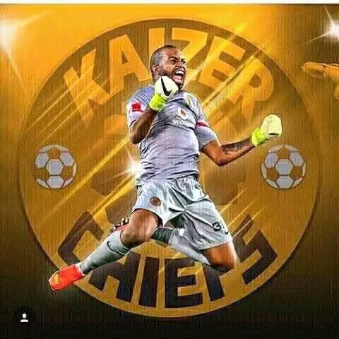  Kaizer Chiefs are urged to renew Itumeleng Khune’s contract.